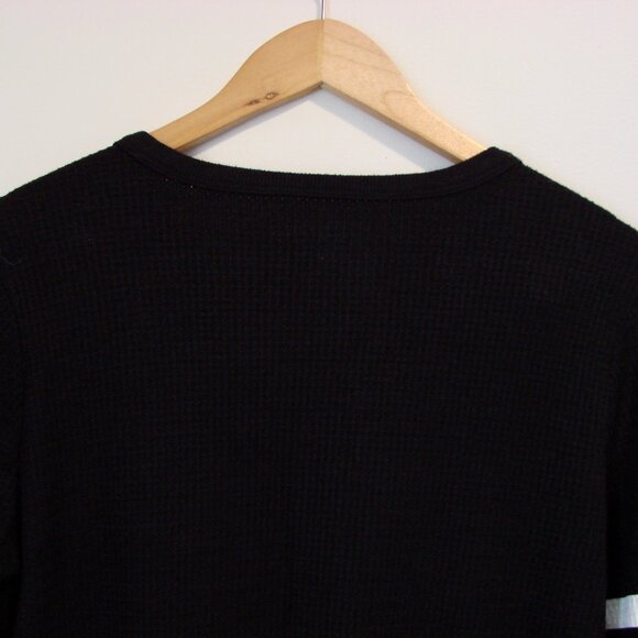 Chaser Black Apres Ski Waffle Thermal Long Sleeve Top Size Medium - Picture 15 of 16